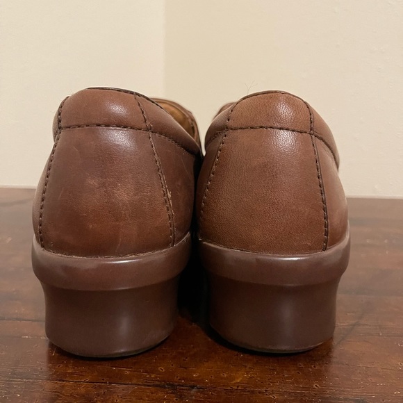 Ariat ATS Womens Brown Leather Clog Slip On Shoes Size 8.5 C 5720117 - Picture 6 of 12